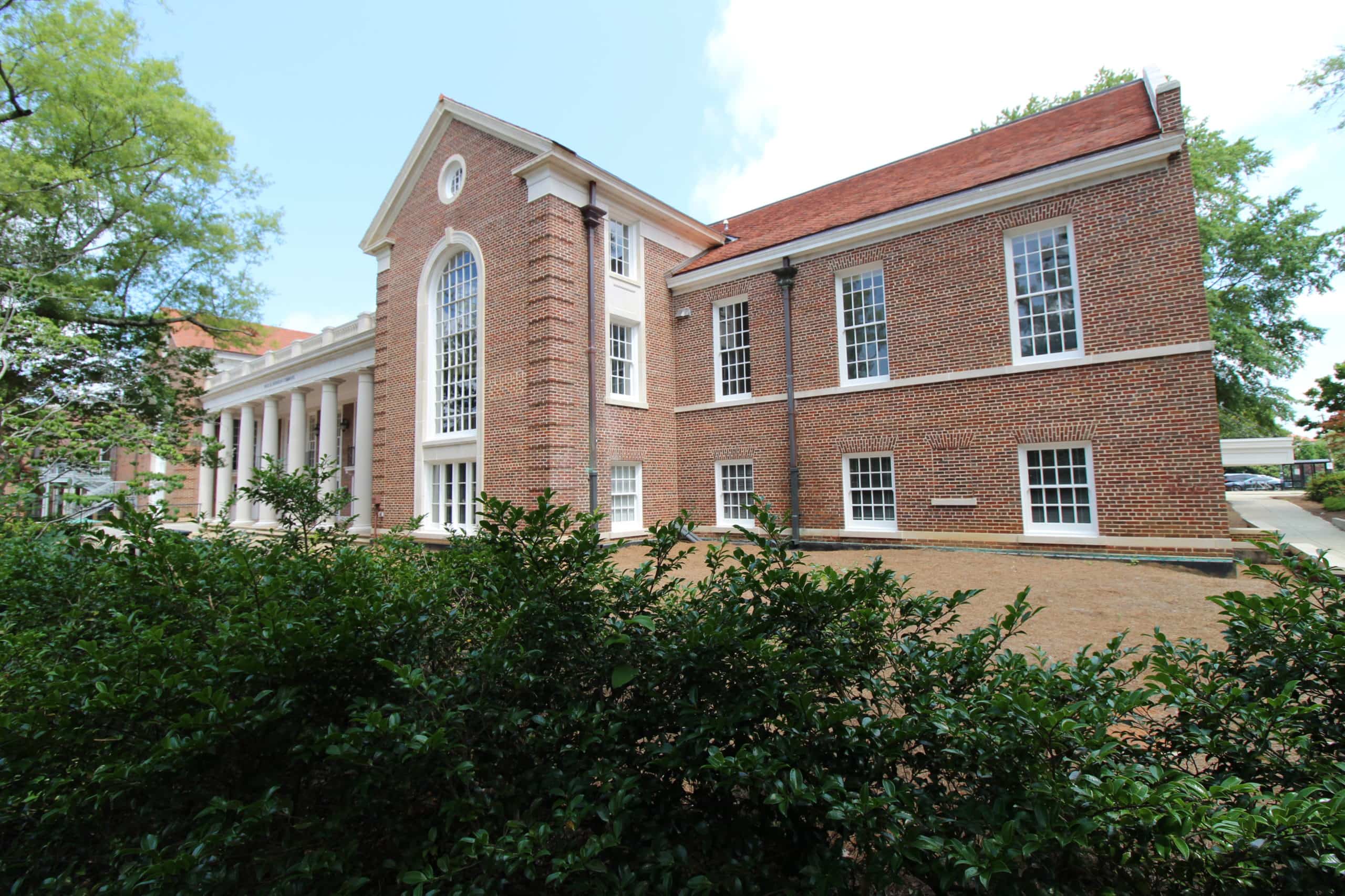 Ole Miss Johnson Commons commerical roofing project
